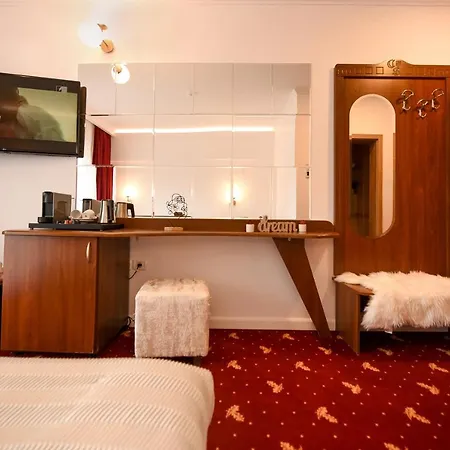 Let's Ski - Wild & Free Ideal With View Apartment